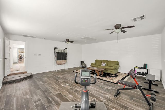 40323 Community Road, Magnolia, TX 77354