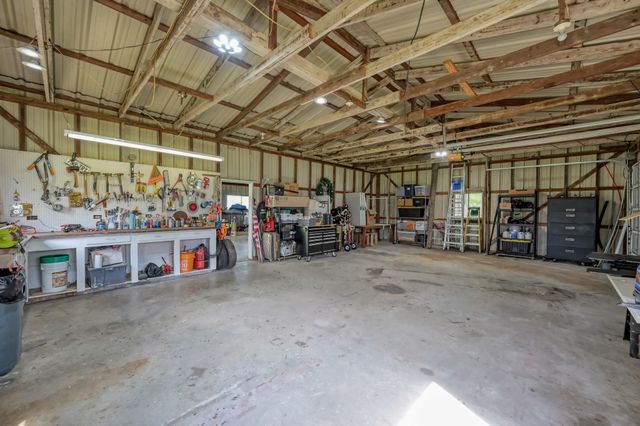 40323 Community Road, Magnolia, TX 77354