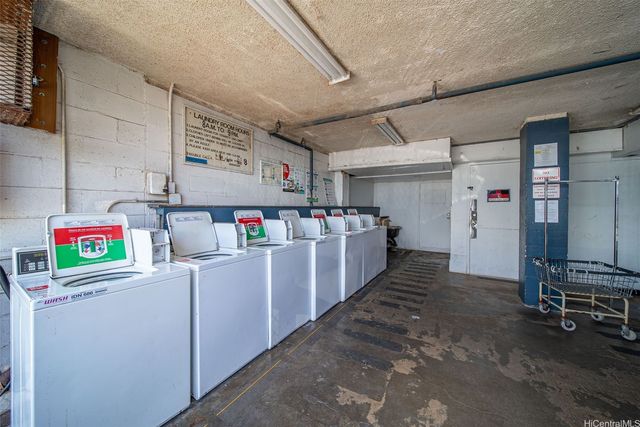 94-249 Waikele Road B4, Waipahu, HI 96797