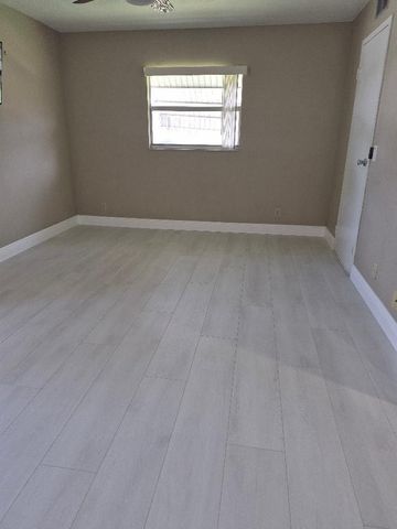 318 N Seville N 318, Delray Beach, FL 33446