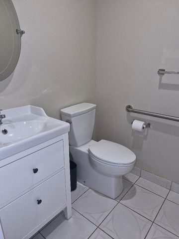 318 N Seville N 318, Delray Beach, FL 33446