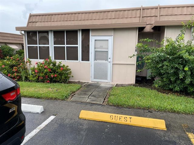 318 N Seville N 318, Delray Beach, FL 33446