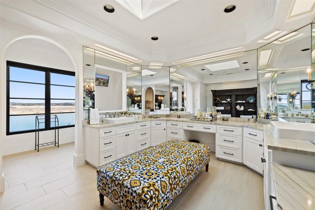 16106 Chateau Ave, Austin, TX 78734