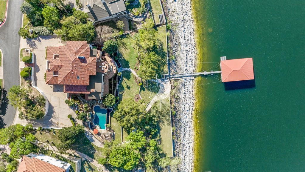 16106 Chateau Ave, Austin, TX 78734