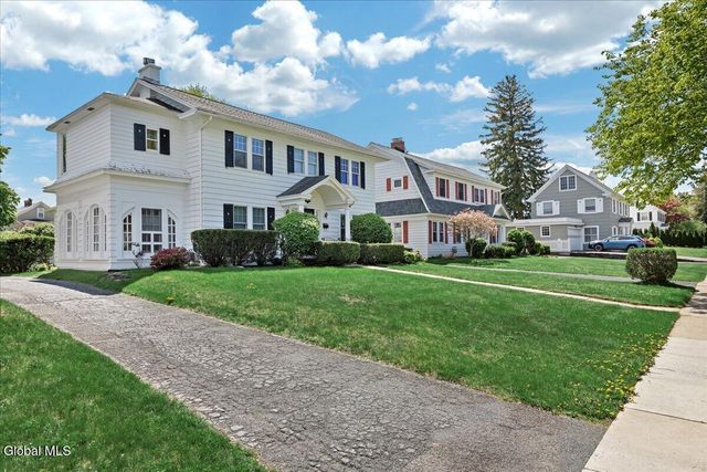 246 S Main Avenue, Albany, NY 12208
