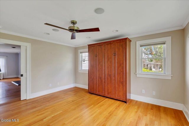 246 S Main Avenue, Albany, NY 12208