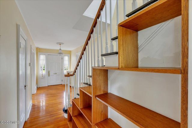 246 S Main Avenue, Albany, NY 12208