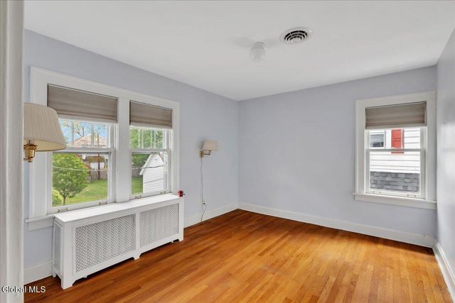 246 S Main Avenue, Albany, NY 12208