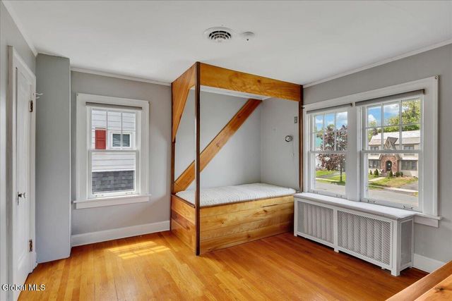 246 S Main Avenue, Albany, NY 12208