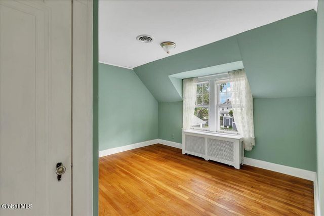 246 S Main Avenue, Albany, NY 12208