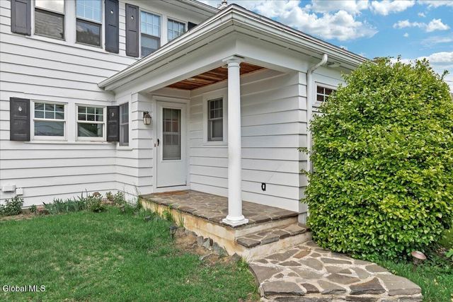 246 S Main Avenue, Albany, NY 12208