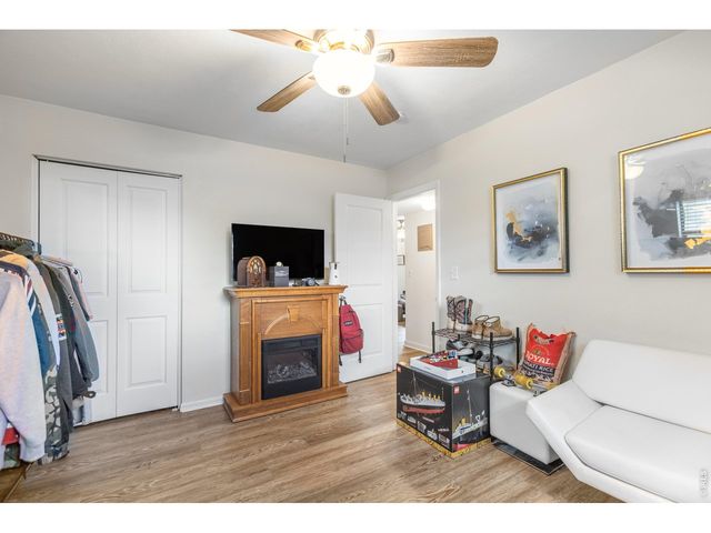 348 Collyer St 208, Longmont, CO 80501