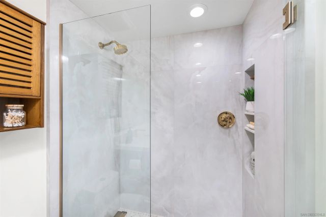 540 Hawthorn 1A, San Diego, CA 92101