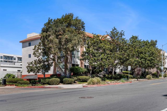540 Hawthorn 1A, San Diego, CA 92101