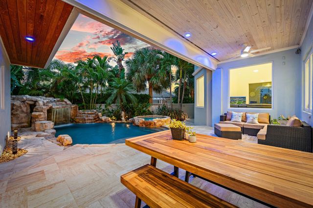 1121 Fairview Lane, Singer Island, FL 33404