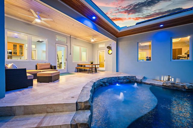 1121 Fairview Lane, Singer Island, FL 33404