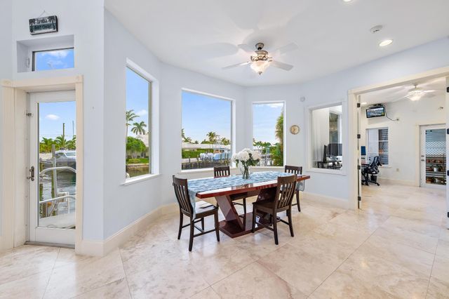 1121 Fairview Lane, Singer Island, FL 33404