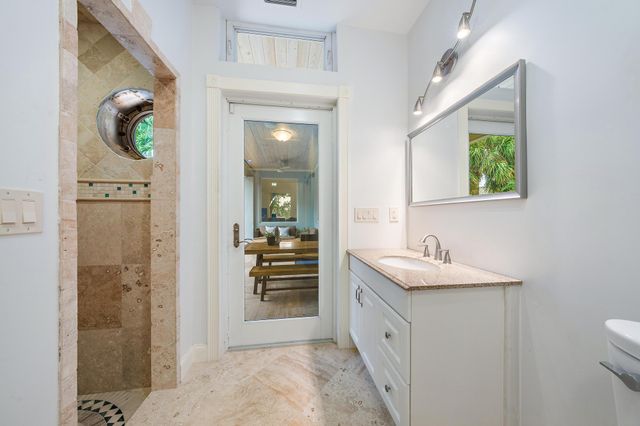 1121 Fairview Lane, Singer Island, FL 33404