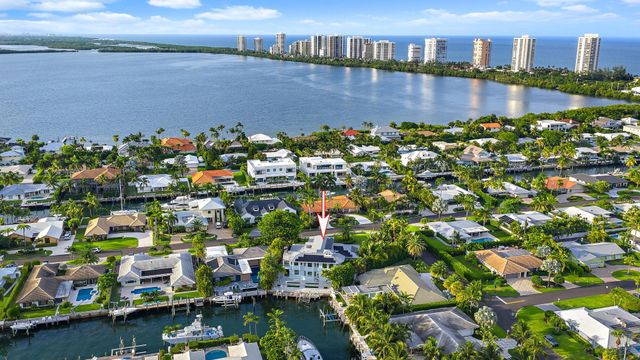 1121 Fairview Lane, Singer Island, FL 33404