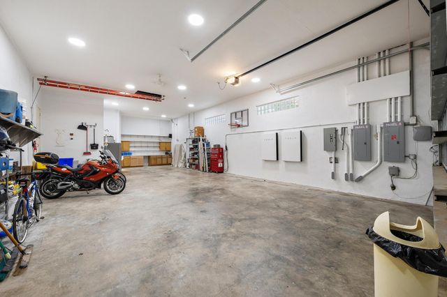 1121 Fairview Lane, Singer Island, FL 33404
