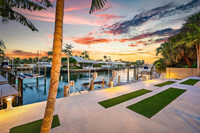 1121 Fairview Lane, Singer Island, FL 33404