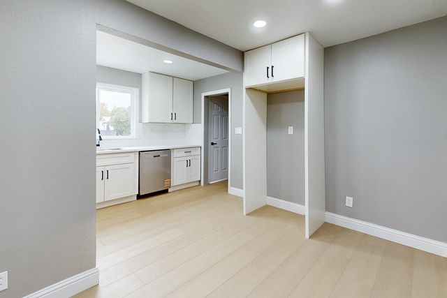 368 Pine Way, Yuba City, CA 95991