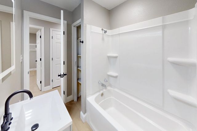 368 Pine Way, Yuba City, CA 95991