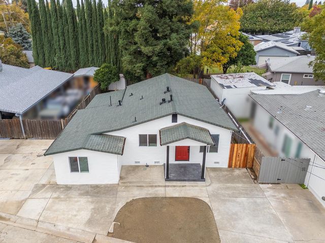 368 Pine Way, Yuba City, CA 95991