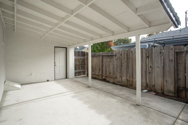 368 Pine Way, Yuba City, CA 95991