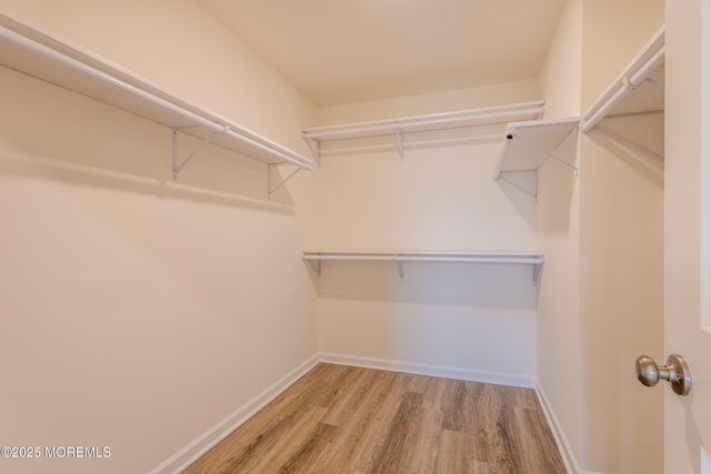 213 Harley Lane, Manalapan, NJ 07726