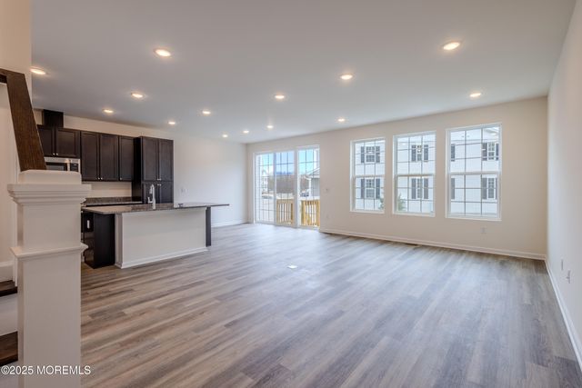 213 Harley Lane, Manalapan, NJ 07726