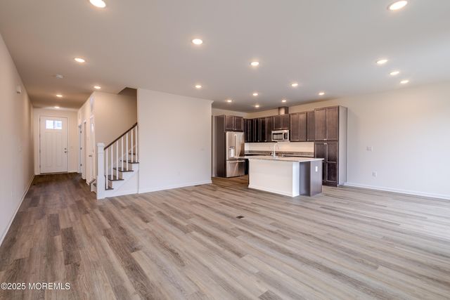 213 Harley Lane, Manalapan, NJ 07726