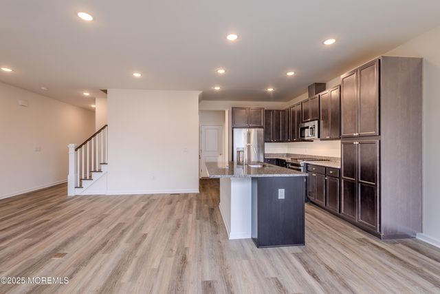 213 Harley Lane, Manalapan, NJ 07726