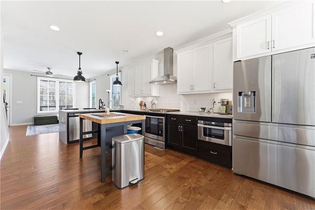 755 Dunlop Way, Atlanta, GA 30312