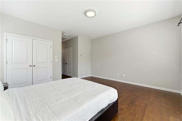 755 Dunlop Way, Atlanta, GA 30312