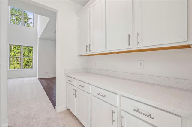 5977 Creek Indian Drive, Sugar Hill, GA 30518