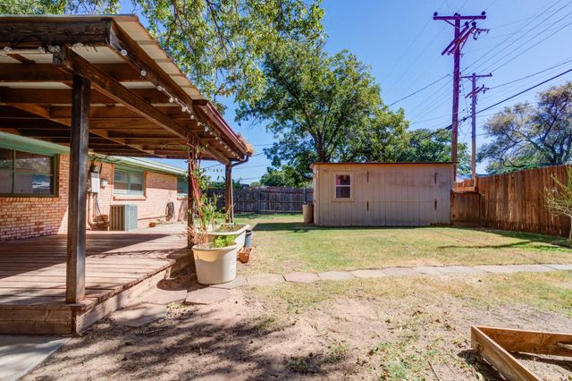 5403 8th Street, Lubbock, TX 79416