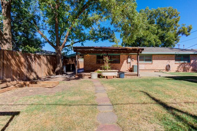 5403 8th Street, Lubbock, TX 79416