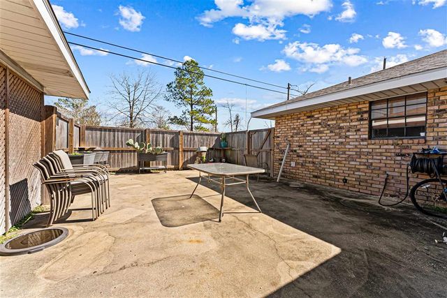 500 N Lebanon St Street, Sulphur, LA 70663