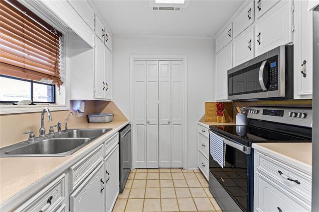 500 N Lebanon St Street, Sulphur, LA 70663