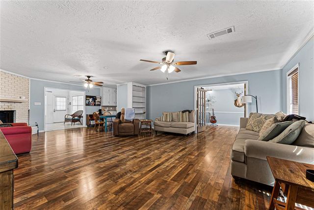 500 N Lebanon St Street, Sulphur, LA 70663