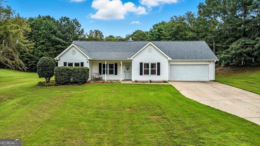 544 Butlers Bridge Drive, Mcdonough, GA 30252