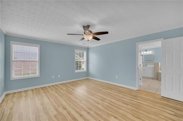 316 Lakeview Bend Circle, Jefferson, GA 30549