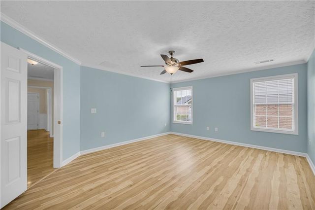316 Lakeview Bend Circle, Jefferson, GA 30549