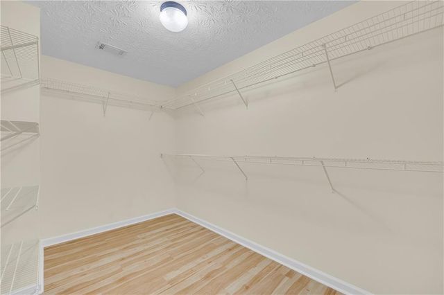 316 Lakeview Bend Circle, Jefferson, GA 30549