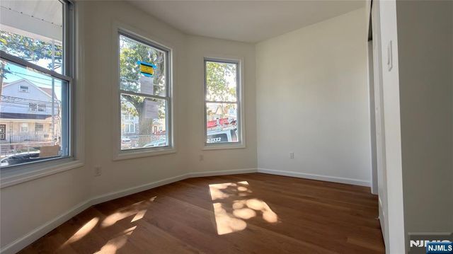 346-348 Woodside Avenue, Newark, NJ 07104
