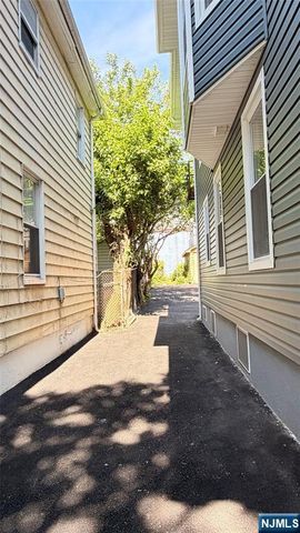 346-348 Woodside Avenue, Newark, NJ 07104