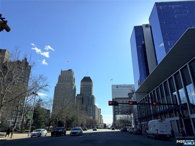 346-348 Woodside Avenue, Newark, NJ 07104