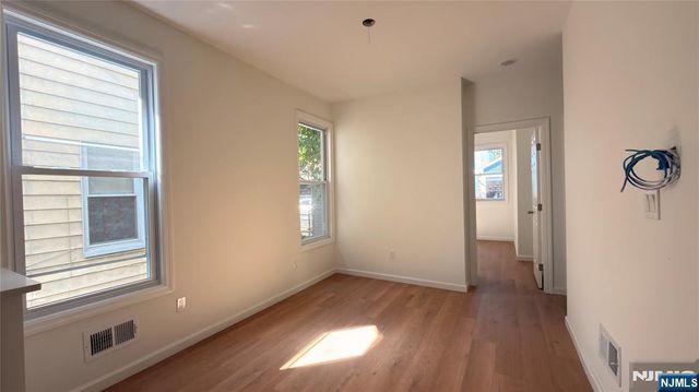 346-348 Woodside Avenue, Newark, NJ 07104