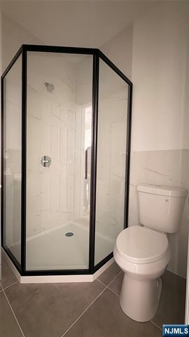 346-348 Woodside Avenue, Newark, NJ 07104